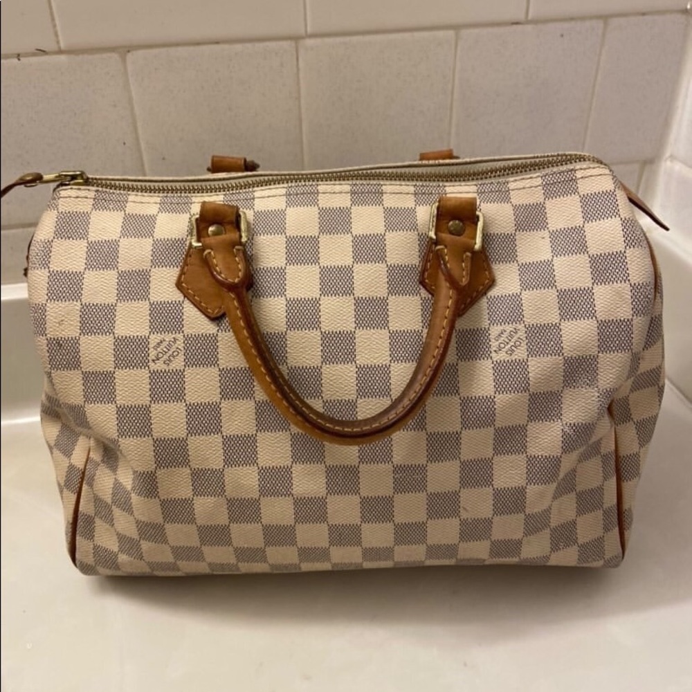 Louis Vuitton Damier speedy